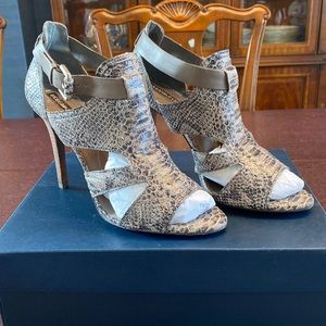 BCBG Maxazria snake skin shoes